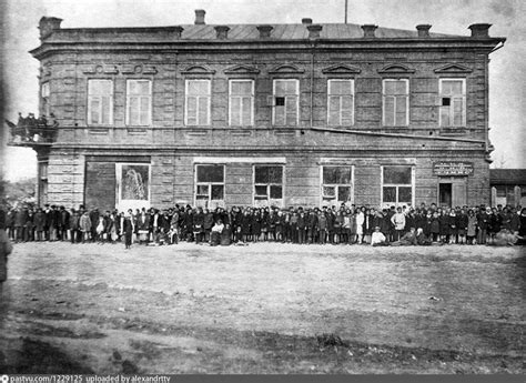 Улица Карташова №35
