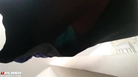 UPSKIRT COLEGIALA PART Porn Videos