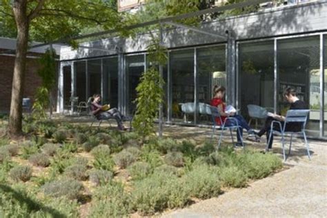 La Biblioteca Montbau Tornar A Obrir Les Portes Aquest Dimecres