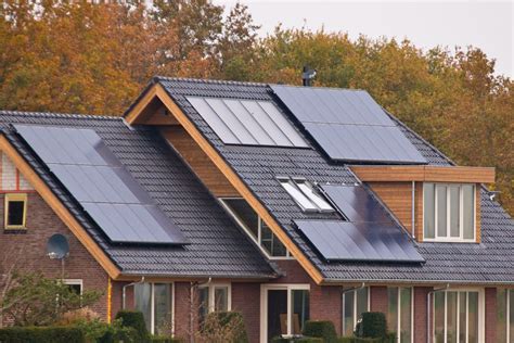 Construire une maison écologique bioclimatique et contemporaine