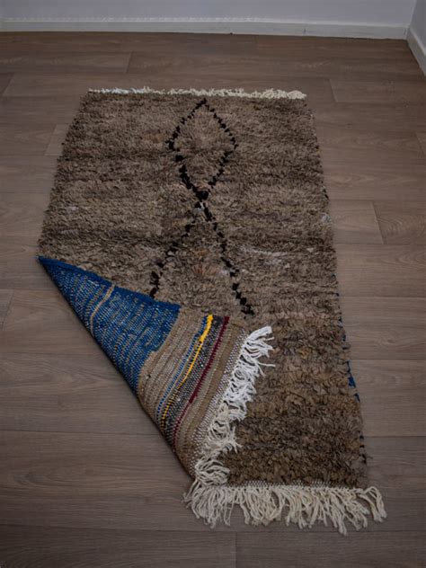 Tapis Boucherouite Marron à motifs en losanges TBC13 150 x 85 cm