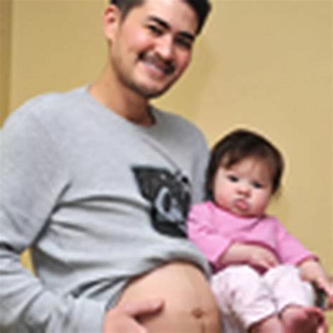 Thomas Beatie Giving Birth