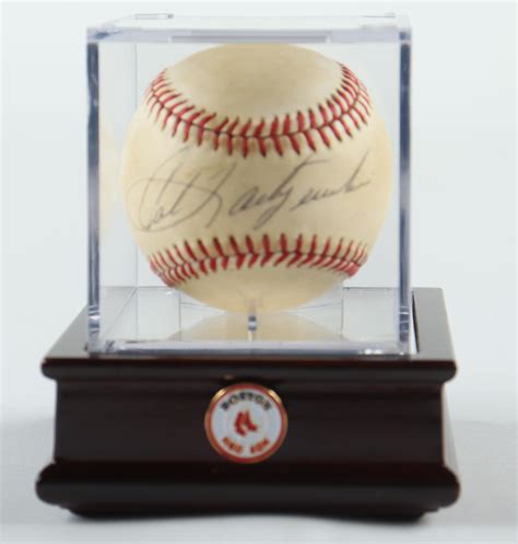 Carl Yastrzemski Signed Oal Baseball With Display Case Psa Pristine