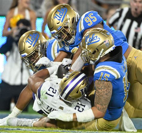 Laiatu Latu helps UCLA defense set tone early against Washington ...