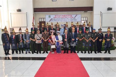 Hadiri Rapat Paripurna Hut Ke Pematang Siantar Walikota Susanti