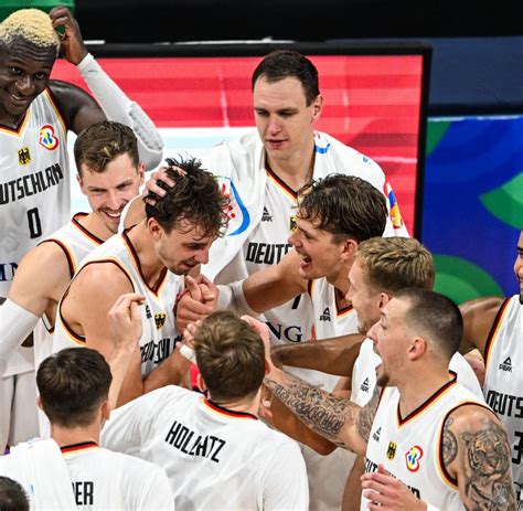 Basketball Wm Nach Dem Triumph Wird Deutschlands Trainer Emotional