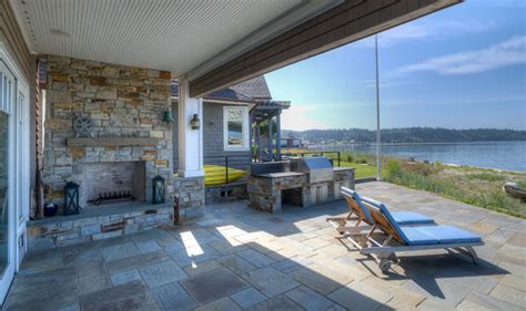 South Mutiny Bay Road Whidbey Island WA Beach Style Verandah