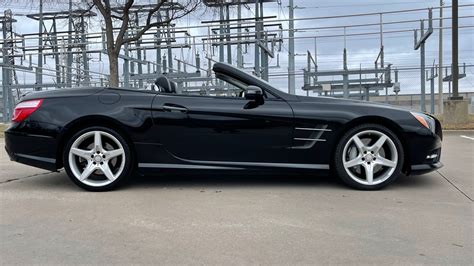 2013 Mercedes-Benz SL550 Convertible at Houston 2022 as S93 - Mecum ...