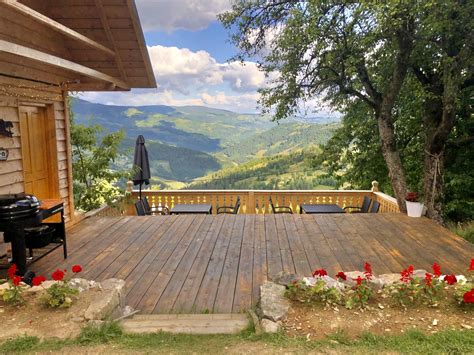 Domeniul Casa Veche Cazare N Mun Ii Apuseni A Frame Chalet Ciub R