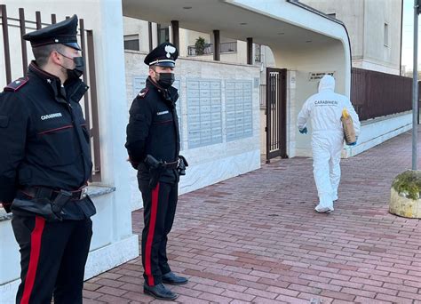 Milano Morto In Ospedale L Anziano Accoltellato Dal Figlio