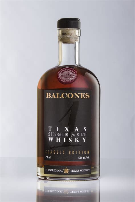 The 15 Best Single Malt Scotch Whiskies For Ruling The Spirit World
