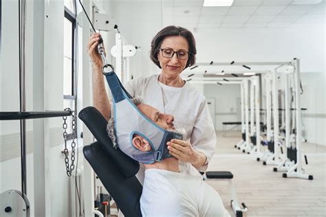 A Guide To Cervical Traction For Neck Pain Care For Yoo