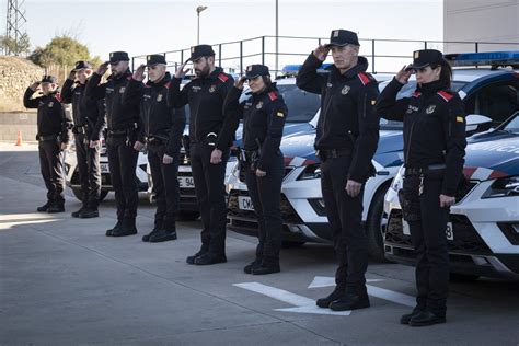 Los Mossos Sacuden Su Estructura Para Preparar El Futuro Con La Apuesta