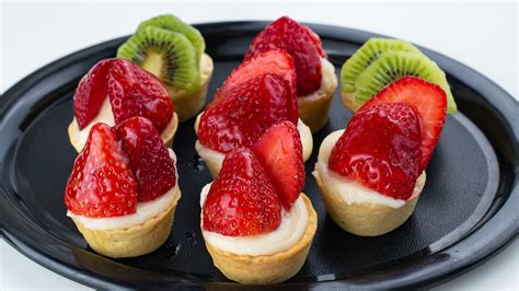 Mini Tarte Cu Fructe