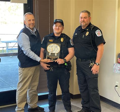 Puckett Named 2021 Officer Of The Year Floyd County Police Department