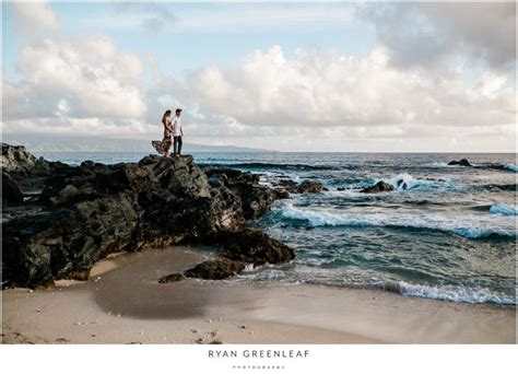 Destination Maui Hawaii Couples Photo Session