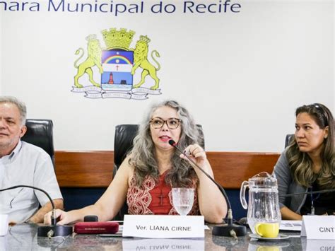 Em Audi Ncia Promovida Por Liana Cirne O Estado E O Recife Acordam