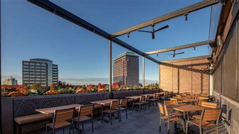 Coopers Hawk Winery And Restaurants Open For Al Fresco Casual Chic