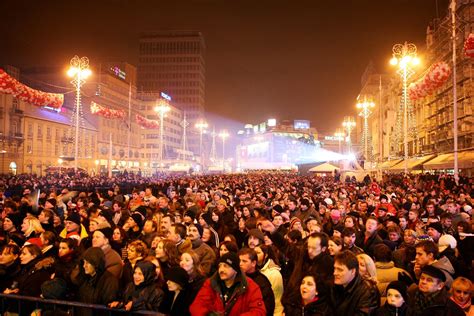 Do Ek Nove Godine U Zagrebu Let Doris Dragovi U Splitu A U