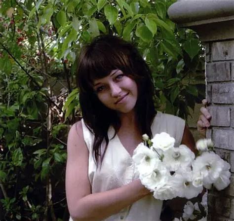 [PHOTOS] Death of Nikki Catsouras • GoreCenter