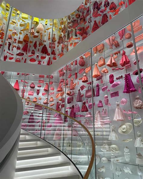Peter Marino Reinvents The Dior Flagship In Paris, 58% OFF