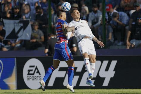 Paolo Guerrero Campe N De La Copa Sudamericana Con Ldu De Quito