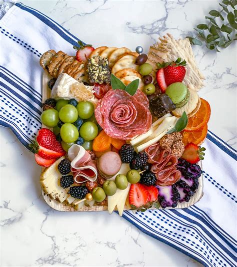 small board  board sisters