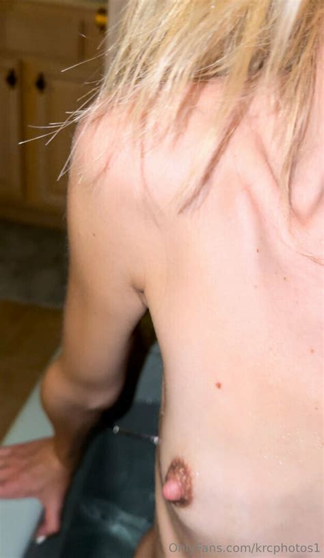 Kerry Carmody Kerrycarmodyy Kerryrenee Kezzycar Nude Onlyfans