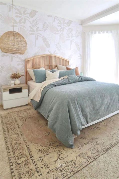 Ways To Create An Urban Minimalist Boho Bedroom