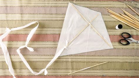 How To Make A Kite Out Of A Plastic Bag Youtube