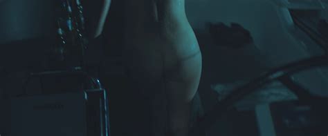 Nude video celebs Dânia Neto nude Perdidos