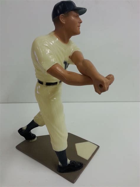 1958 63 Hartland Statues Baseball 18 Roger Maris Missing Bat Ex