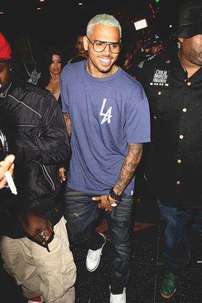 Pin By Jasmine Hardy On My Manzzzzz Chris Brown Outfits Chris Brown