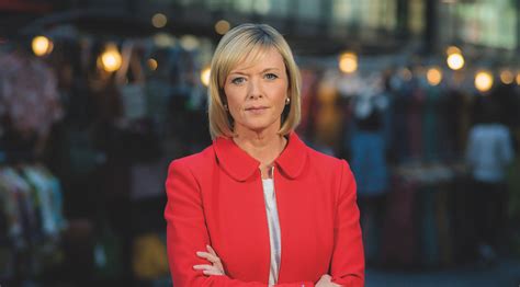 Julie Etchingham From News Junkie To News Anchor Royal Television