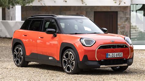 Mini Aceman Debuts The English Electric Car That Challenges The Jeep