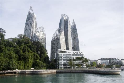 Keppel Bay Marina And Reflections At Keppel Bay Luxury Waterfront