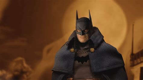 Mezco Announces One12 Collective Batman Gotham By Gaslight