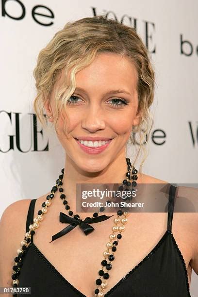 Katie Cassidy 2005 Photos And Premium High Res Pictures Getty Images