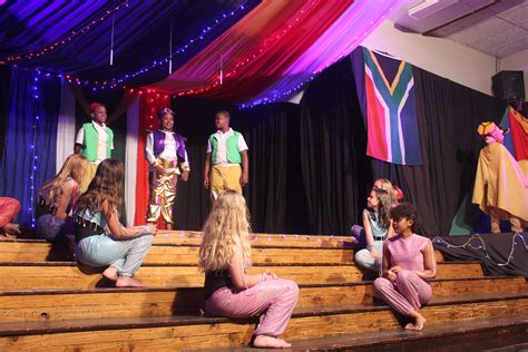 Drakensberg Primary School Puts On Proudly Sa Play