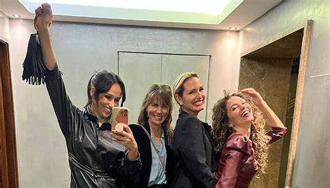 Rita Pereira Posa Joana Seixas Fernanda Serrano E Sara Barradas E