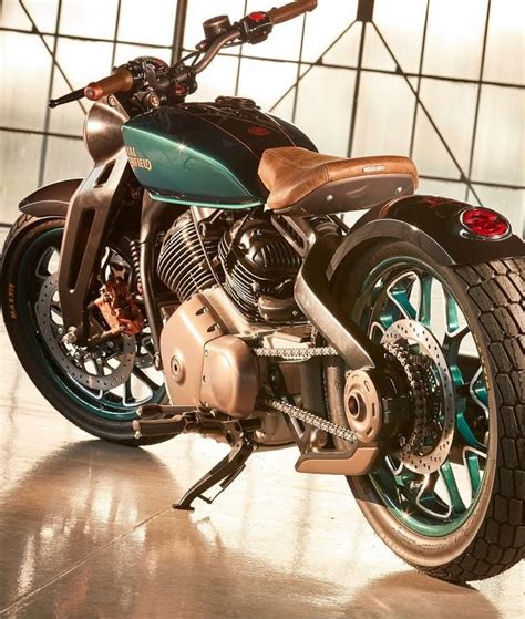 Eicma Royal Enfield Concept Kx Cc V Twin Bobber Unveiled