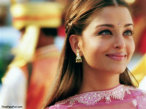 Pics Photos Download 1280x800 Aishwarya Rai Miss World 1994 Wallpaper