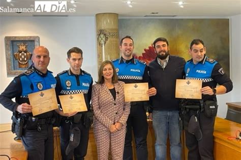 Pe Aranda Reconoce La Actuaci N De Cuatro Agentes De La Polic A Local