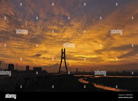 New Taipei Bridge Taiwan Stock Photo Alamy