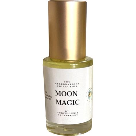 Moon Magic By Sorcellerie Apothecary Extrait De Parfum Reviews