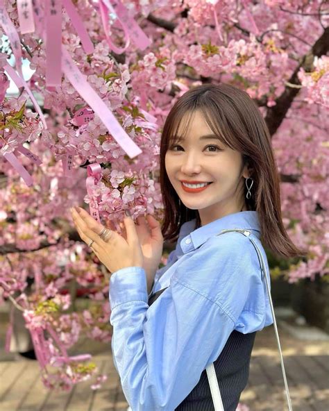 金城ゆきさんのインスタグラム写真 金城ゆきinstagram「 今年も🌸 三茶でランチandお茶してお花見してかき氷食べた日🍧🌞 髪の毛