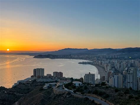 Benidorm Imprescindibles Para Visitarla En Un D A Anabmon