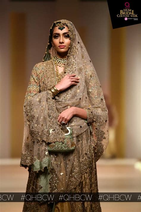 Hsy 17 Khi Bridal Couture Week Bcw2017