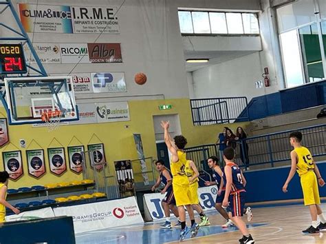 U Silver Vittoria In Allungo Per I Ragazzi Del Duo Costa Amburatore