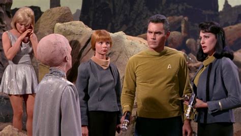 Will Star Trek: Strange New Worlds Cast More Characters from The Cage ...